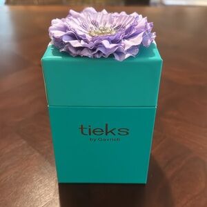 Tieks Box with Flower, Pouch and Bag